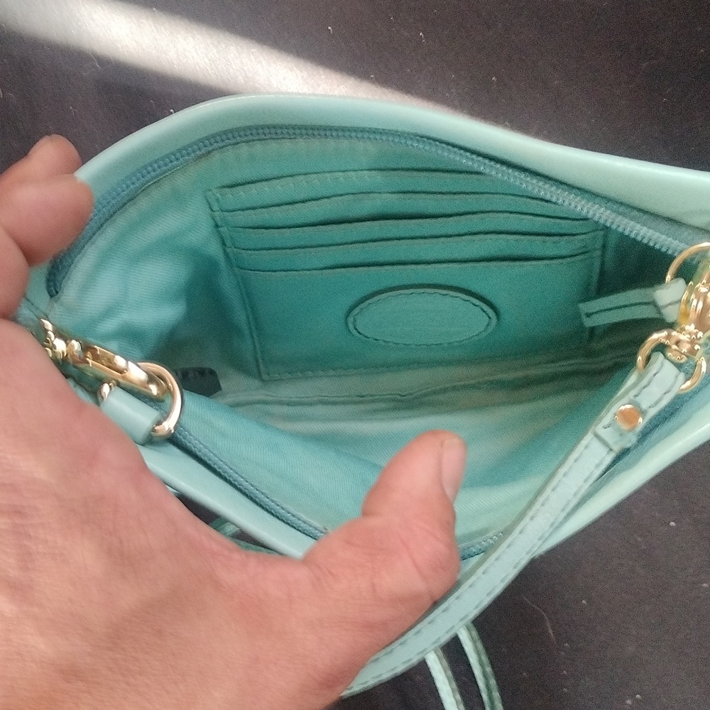 Fossil light blue crossbody/clutch bag. - Picture 4 of 6